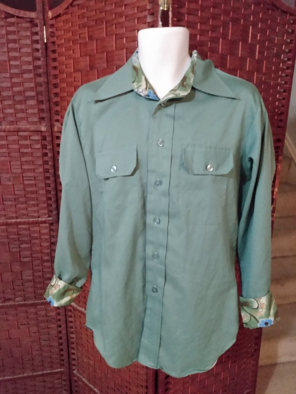 Vintage 70s Arrow Image II Button Down Shirt Flip Cuffs Floral Flowers Large